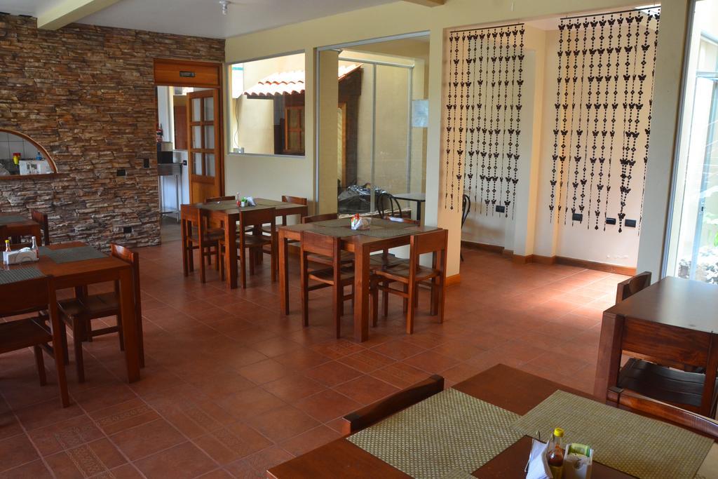 Hotel La Villa Quesada  Buitenkant foto