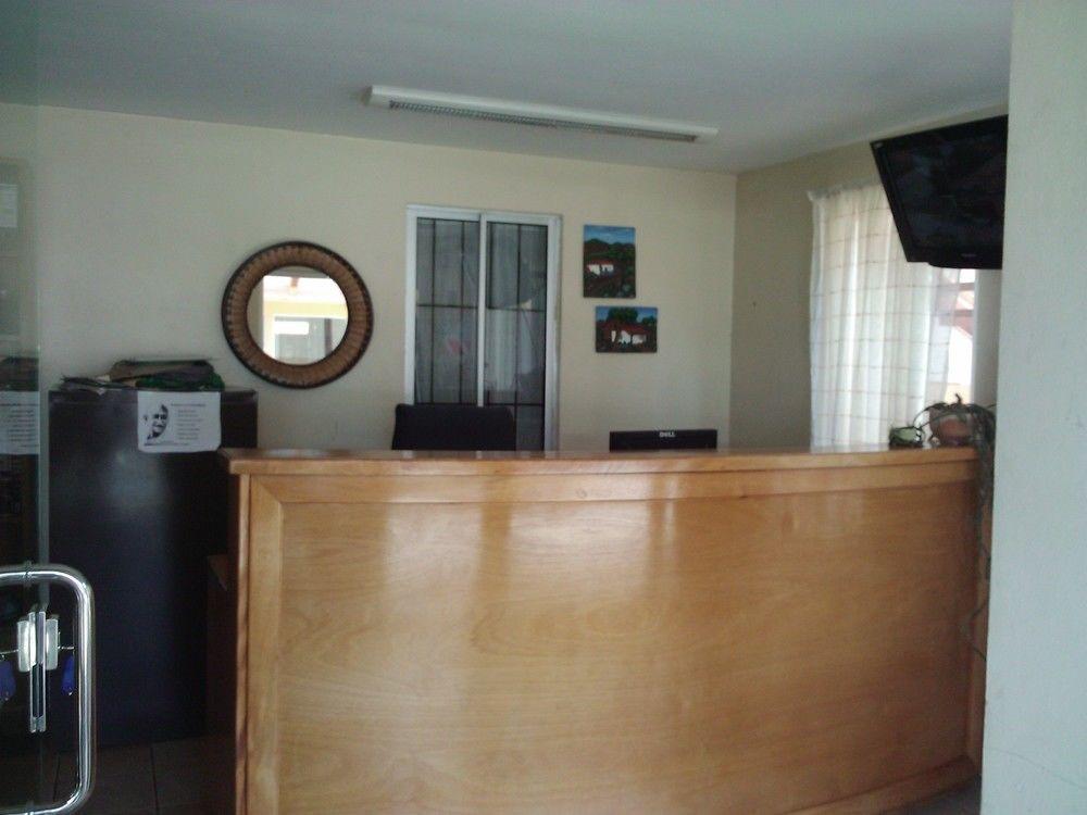 Hotel La Villa Quesada  Buitenkant foto