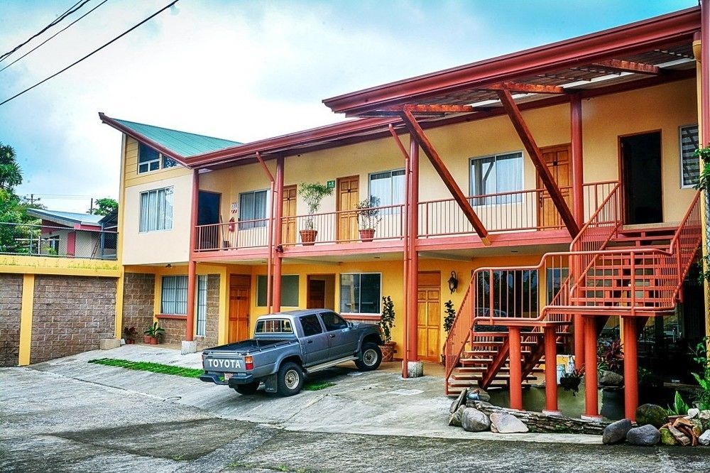 Hotel La Villa Quesada  Buitenkant foto